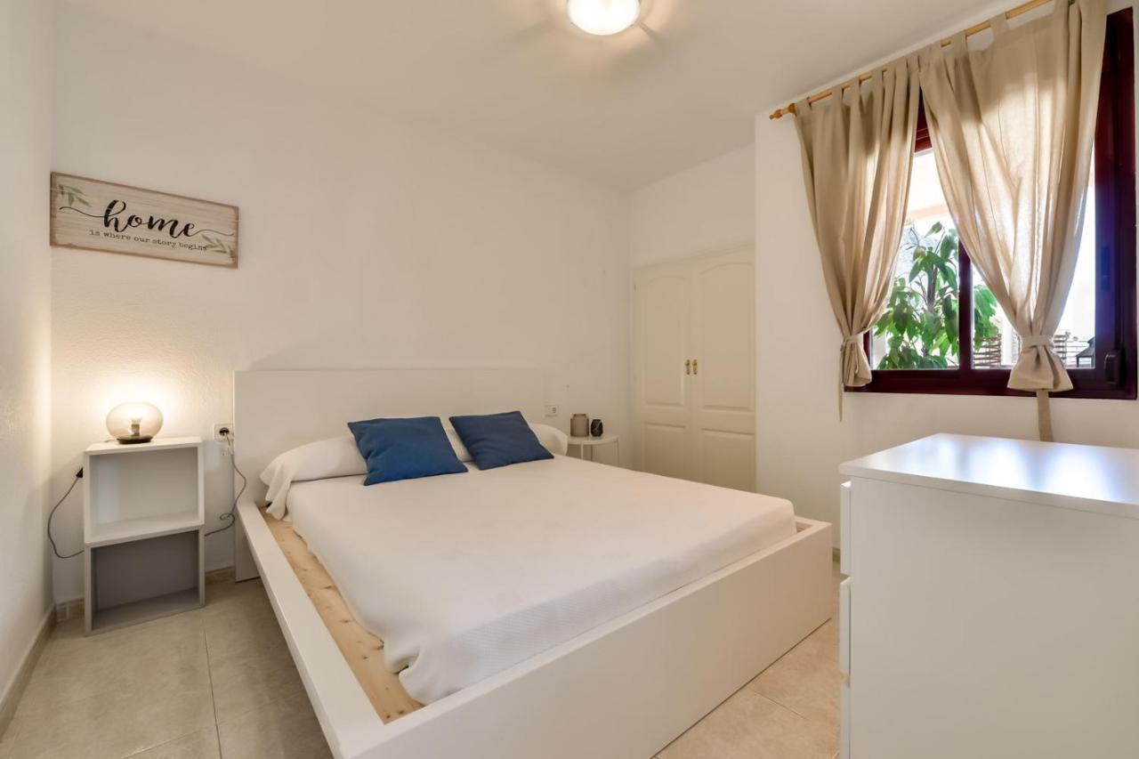 Apartamentos Zafiro カルプ エクステリア 写真